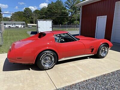 Chevrolet-Corvette-1974-Red-48771-2