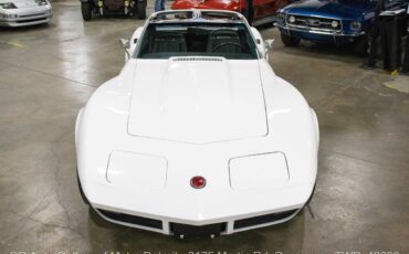 Chevrolet-Corvette-1974-White-Black-53363-10