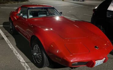 Chevrolet-Corvette-1975-16