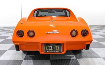 Chevrolet-Corvette-1976-orange-1624-6