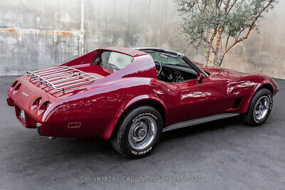 Chevrolet-Corvette-1977-5