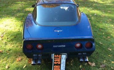 Chevrolet-Corvette-1980-4