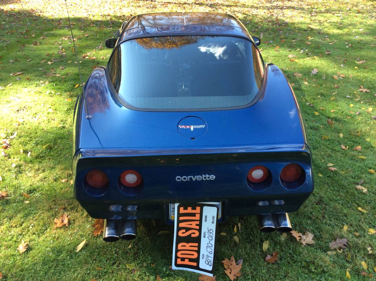 Chevrolet-Corvette-1980-4