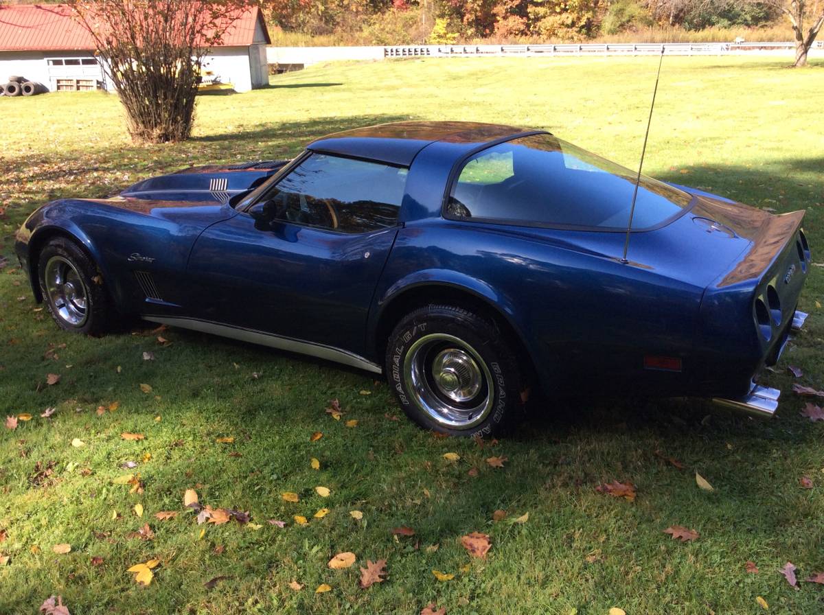 Chevrolet-Corvette-1980-5