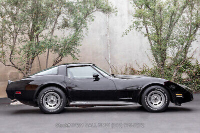 Chevrolet-Corvette-1981-Black-Other-Color-0-9