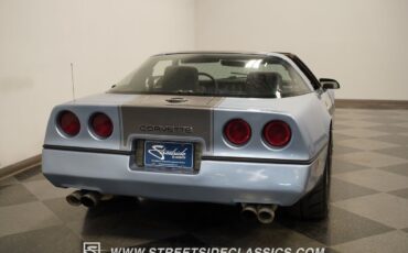 Chevrolet-Corvette-1984-Blue-Black-161939-10