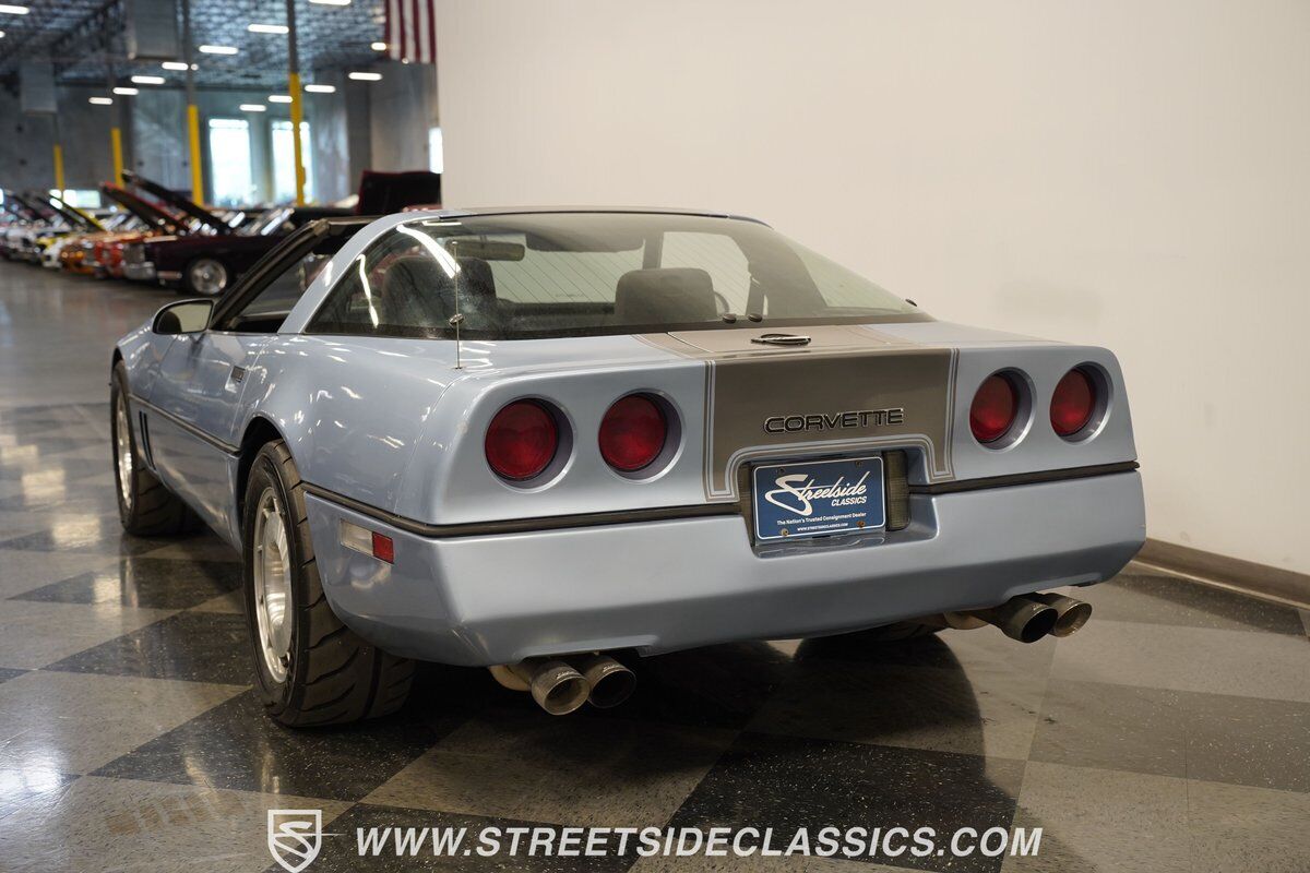 Chevrolet-Corvette-1984-Blue-Black-161939-8