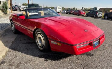 Chevrolet-Corvette-1987-14