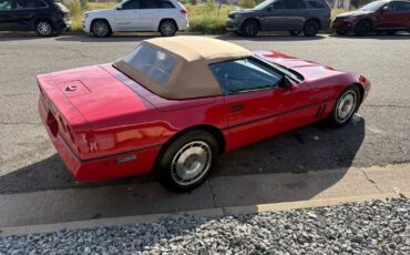 Chevrolet-Corvette-1987-31