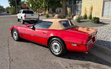 Chevrolet-Corvette-1987-38