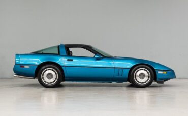 Chevrolet-Corvette-1987-Blue-Black-113013-7