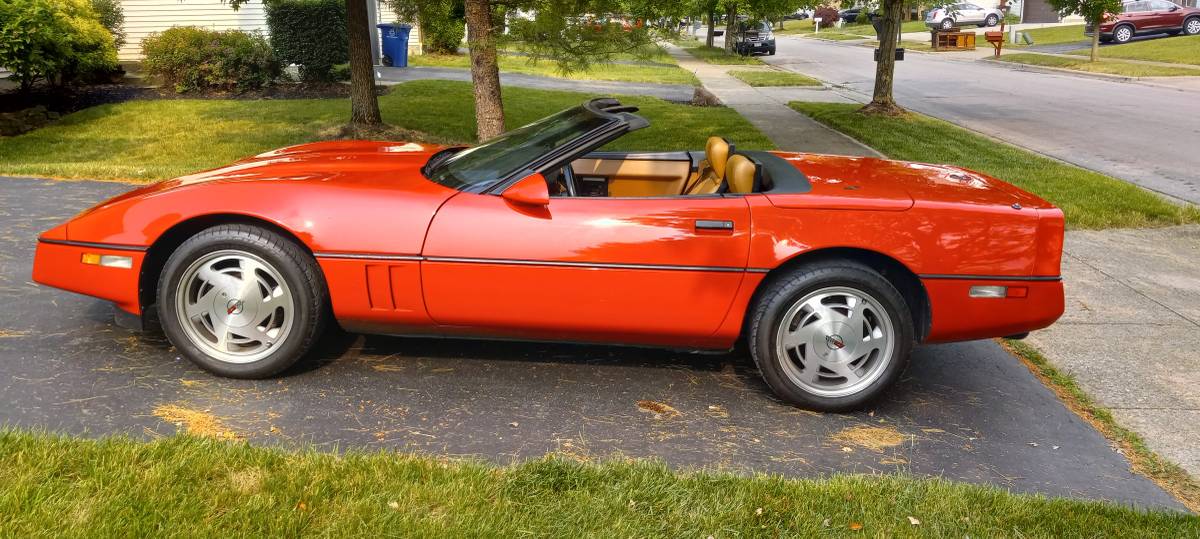 Chevrolet-Corvette-1989-red-117482-4