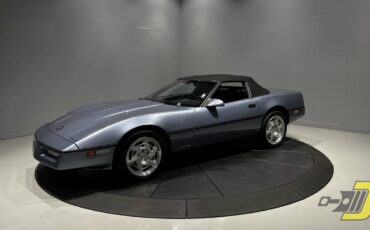 Chevrolet-Corvette-1990-17