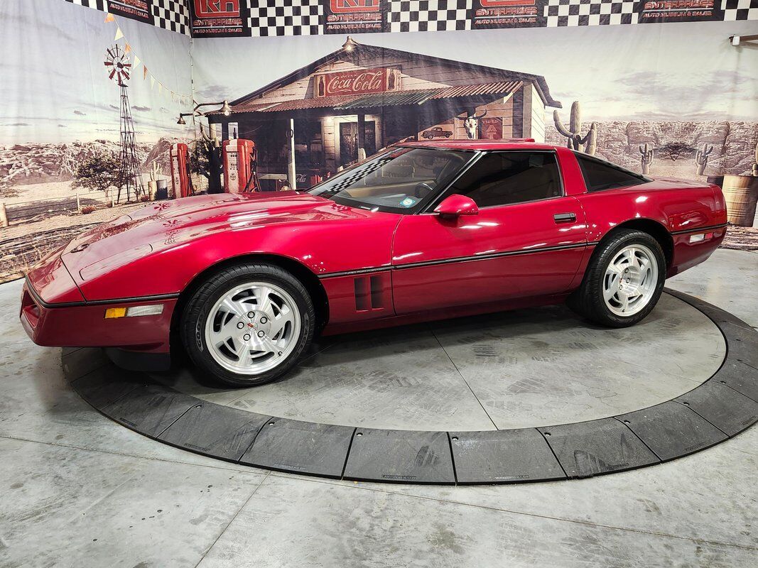 Chevrolet-Corvette-1990-Red-Saddle-1947-1