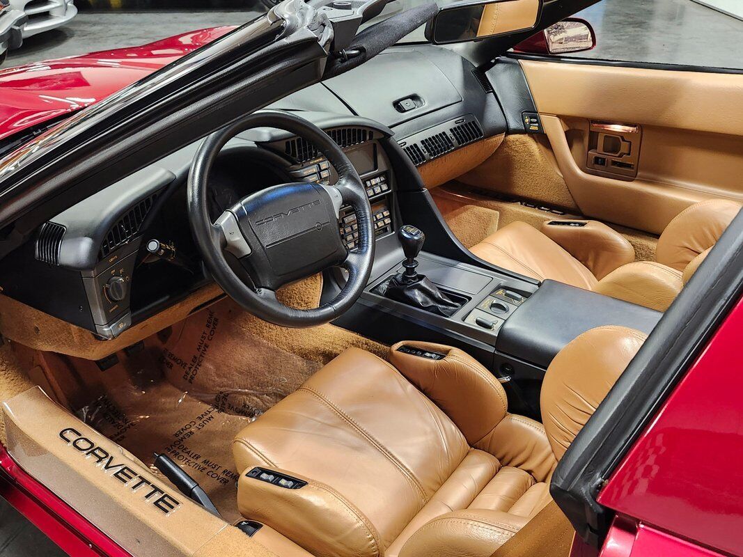 Chevrolet-Corvette-1990-Red-Saddle-1947-15