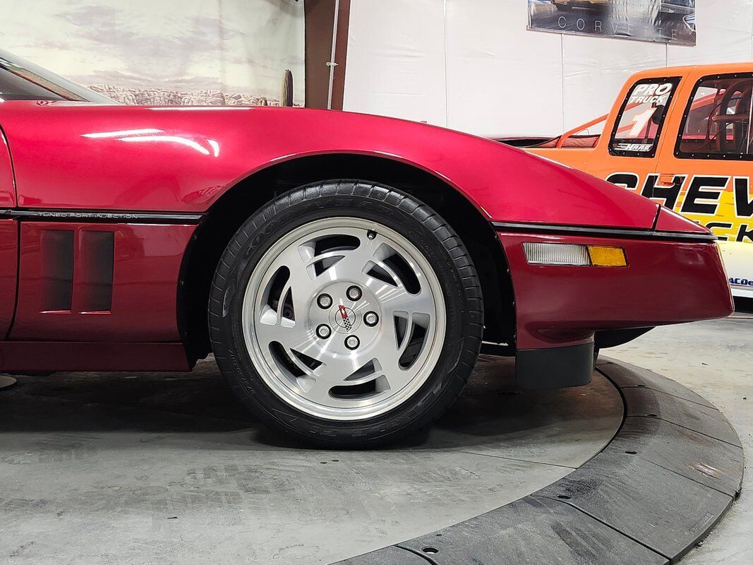 Chevrolet-Corvette-1990-Red-Saddle-1947-7