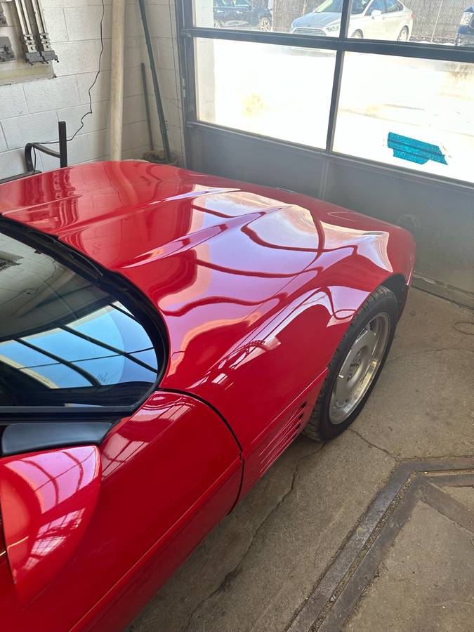 Chevrolet-Corvette-1991-red-147068-4