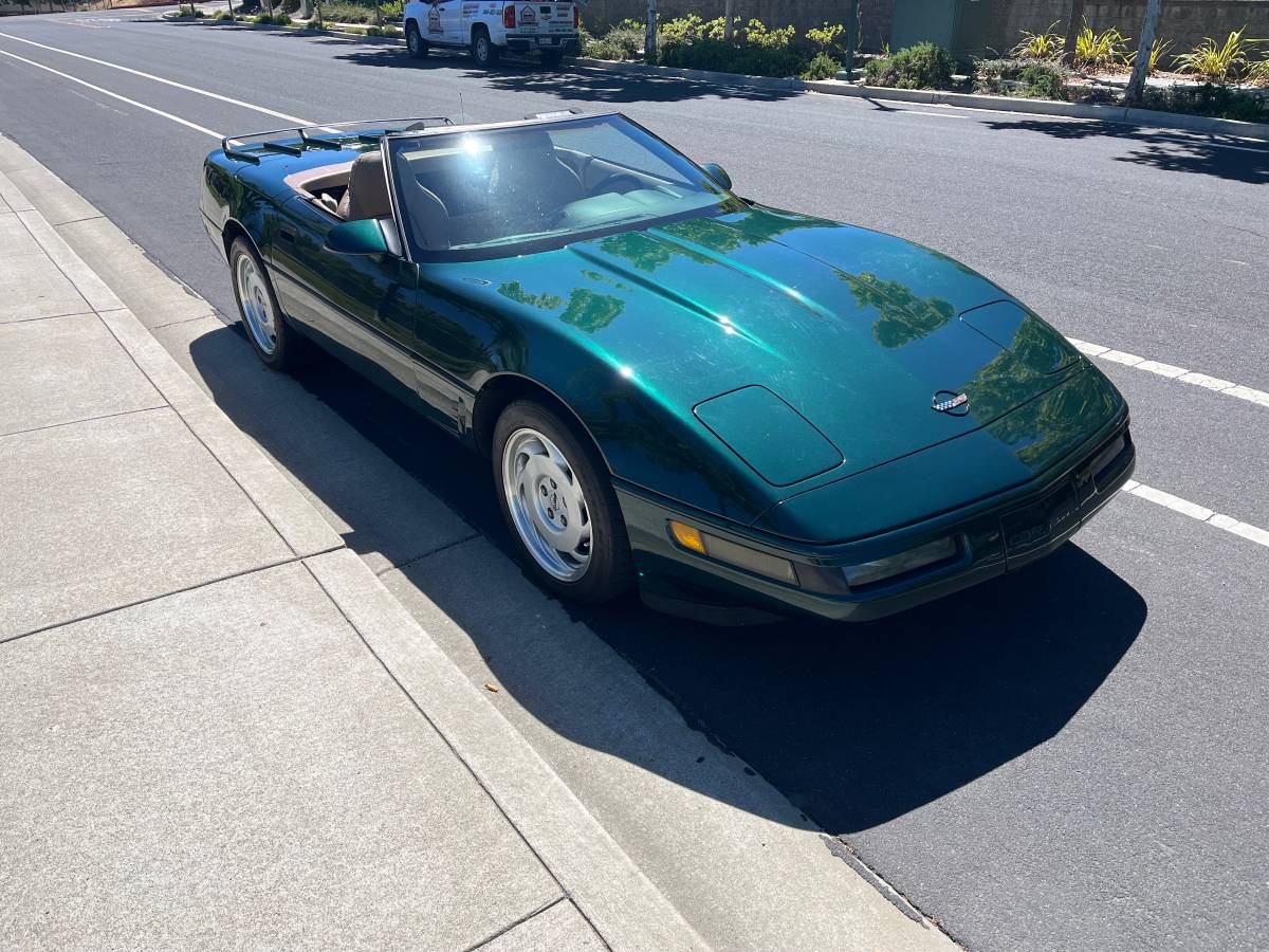 Chevrolet-Corvette-1992-1