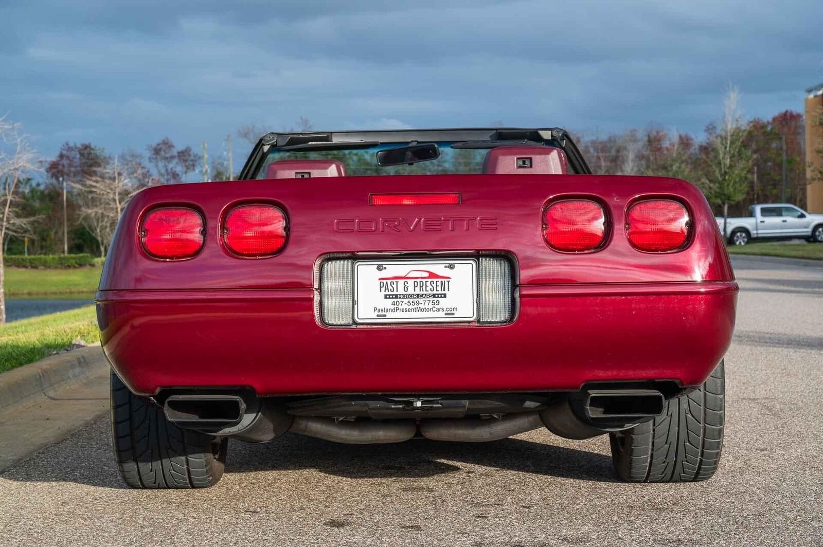 Chevrolet-Corvette-1993-Burgundy-Maroon-31128-4