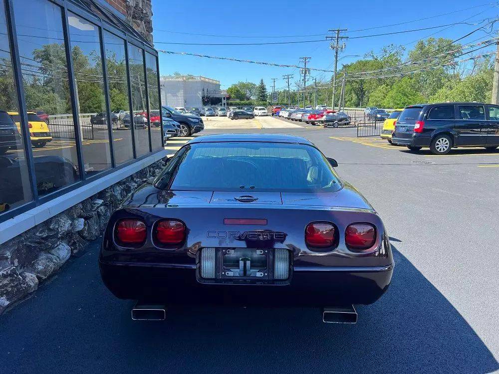 Chevrolet-Corvette-1993-custom-67418-4