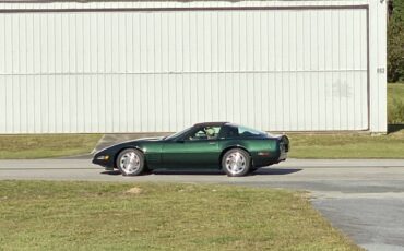 Chevrolet-Corvette-1994-green-74030