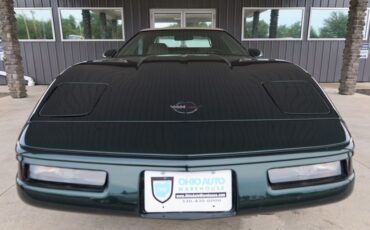 Chevrolet-Corvette-1995-Green-93014-1