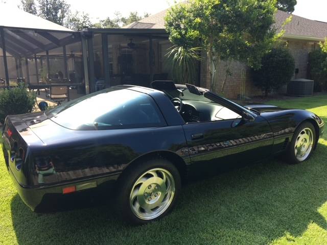 Chevrolet-Corvette-1995-black-26232