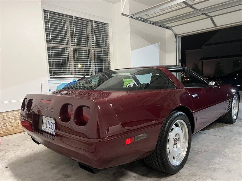 Chevrolet-Corvette-40th-anny-1993-red-58884-5