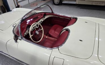 Chevrolet-Corvette-Cabriolet-1954-White-Red-51773-6