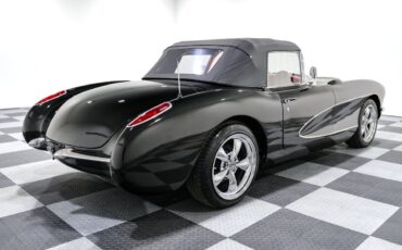 Chevrolet-Corvette-Cabriolet-1956-Black-Red-509-10