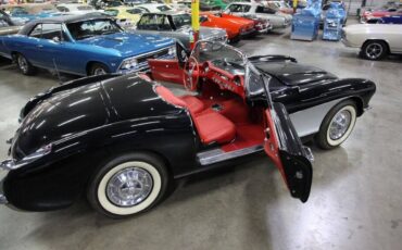 Chevrolet-Corvette-Cabriolet-1957-19