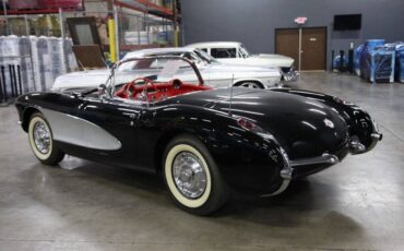 Chevrolet-Corvette-Cabriolet-1957-37