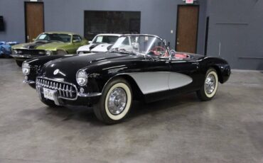 Chevrolet-Corvette-Cabriolet-1957-39