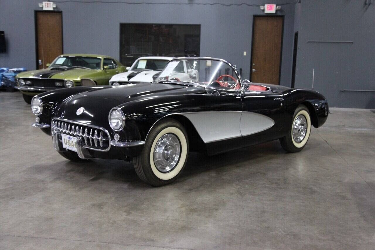 Chevrolet-Corvette-Cabriolet-1957-39