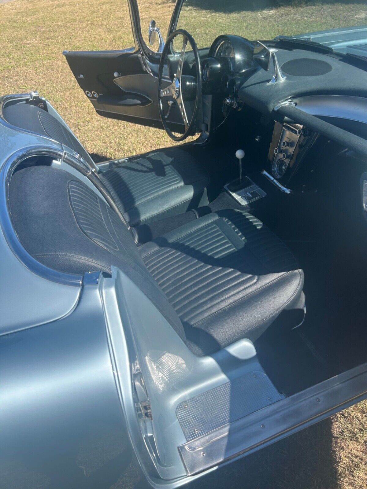 Chevrolet-Corvette-Cabriolet-1958-6