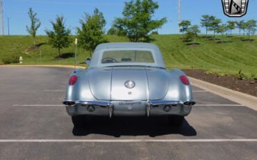 Chevrolet-Corvette-Cabriolet-1958-6