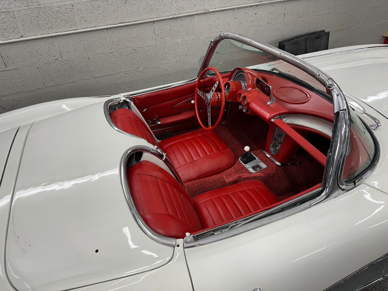 Chevrolet-Corvette-Cabriolet-1959-10