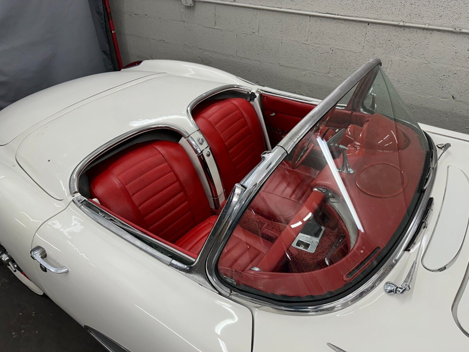 Chevrolet-Corvette-Cabriolet-1959-11