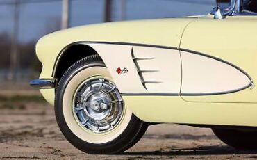 Chevrolet-Corvette-Cabriolet-1959-4