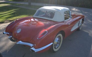 Chevrolet-Corvette-Cabriolet-1959-5