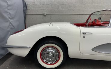 Chevrolet-Corvette-Cabriolet-1959-7