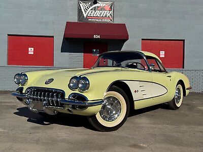 Chevrolet-Corvette-Cabriolet-1959-Yellow-Black-99999-1