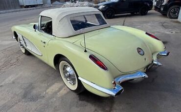 Chevrolet-Corvette-Cabriolet-1959-Yellow-Black-99999-6