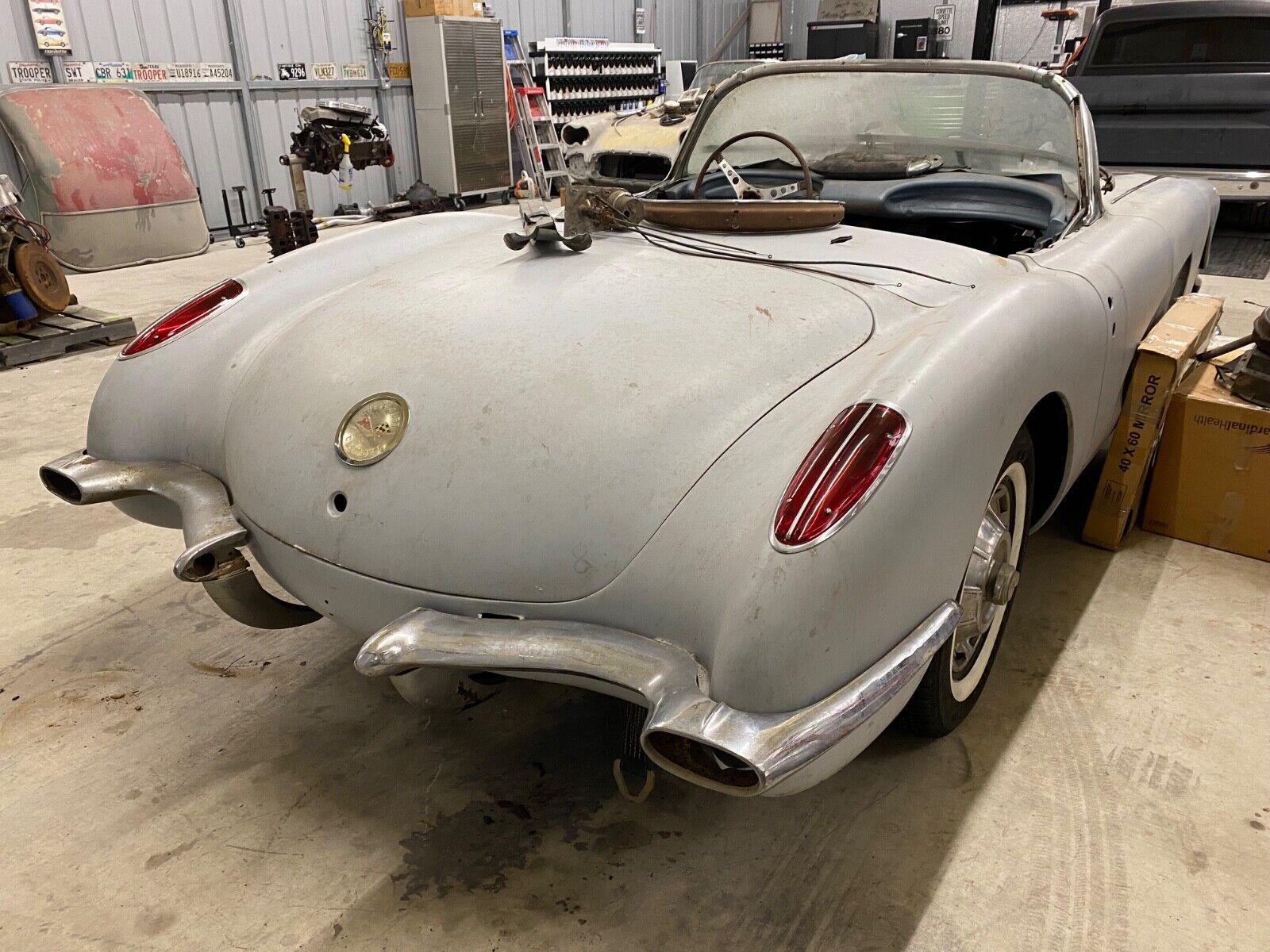 Chevrolet-Corvette-Cabriolet-1960-3