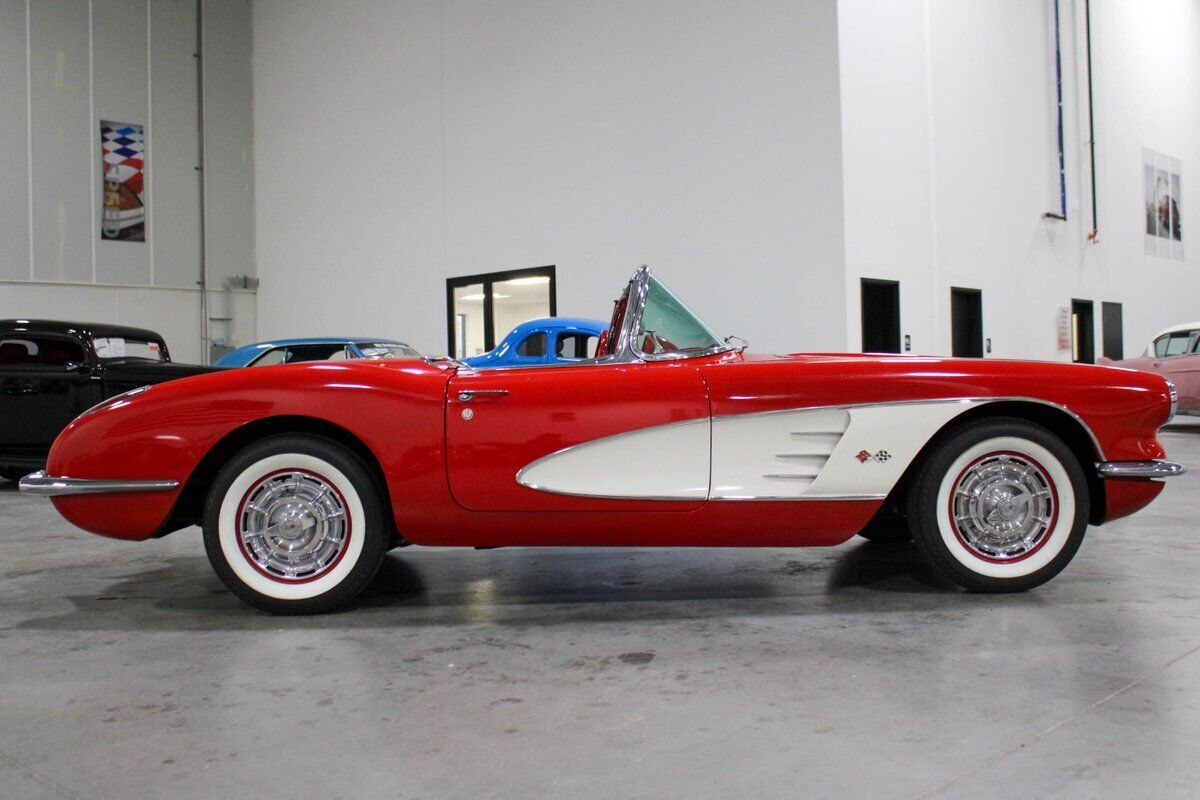 Chevrolet-Corvette-Cabriolet-1960-5