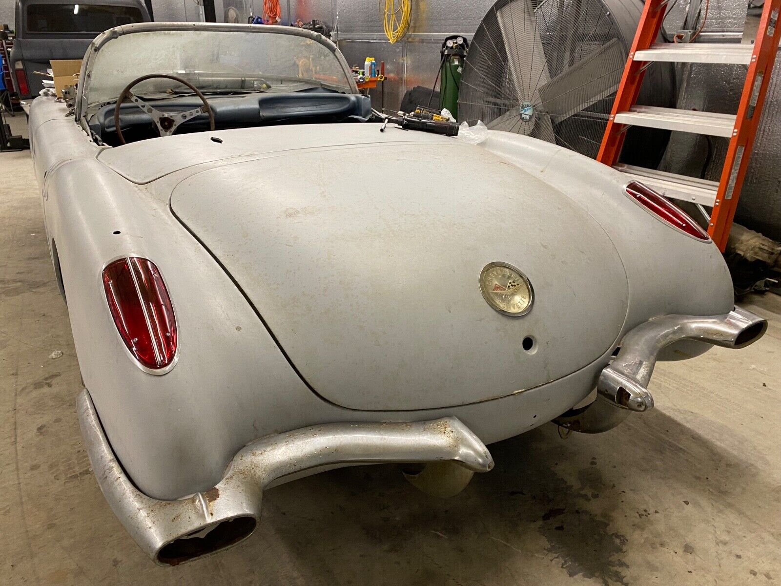 Chevrolet-Corvette-Cabriolet-1960-6