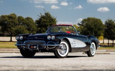 Chevrolet-Corvette-Cabriolet-1961-1