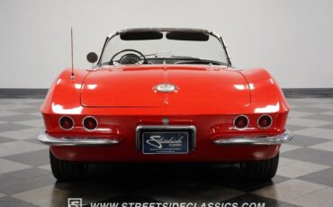 Chevrolet-Corvette-Cabriolet-1961-10