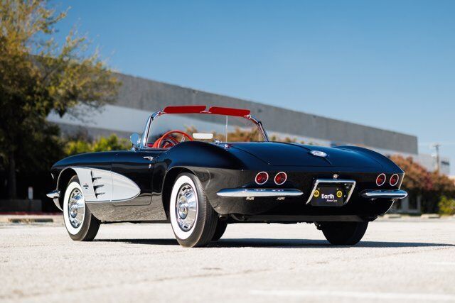 Chevrolet-Corvette-Cabriolet-1961-10