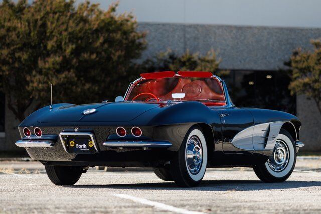 Chevrolet-Corvette-Cabriolet-1961-13